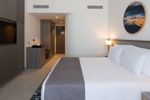 The First Collection Hotel JVC