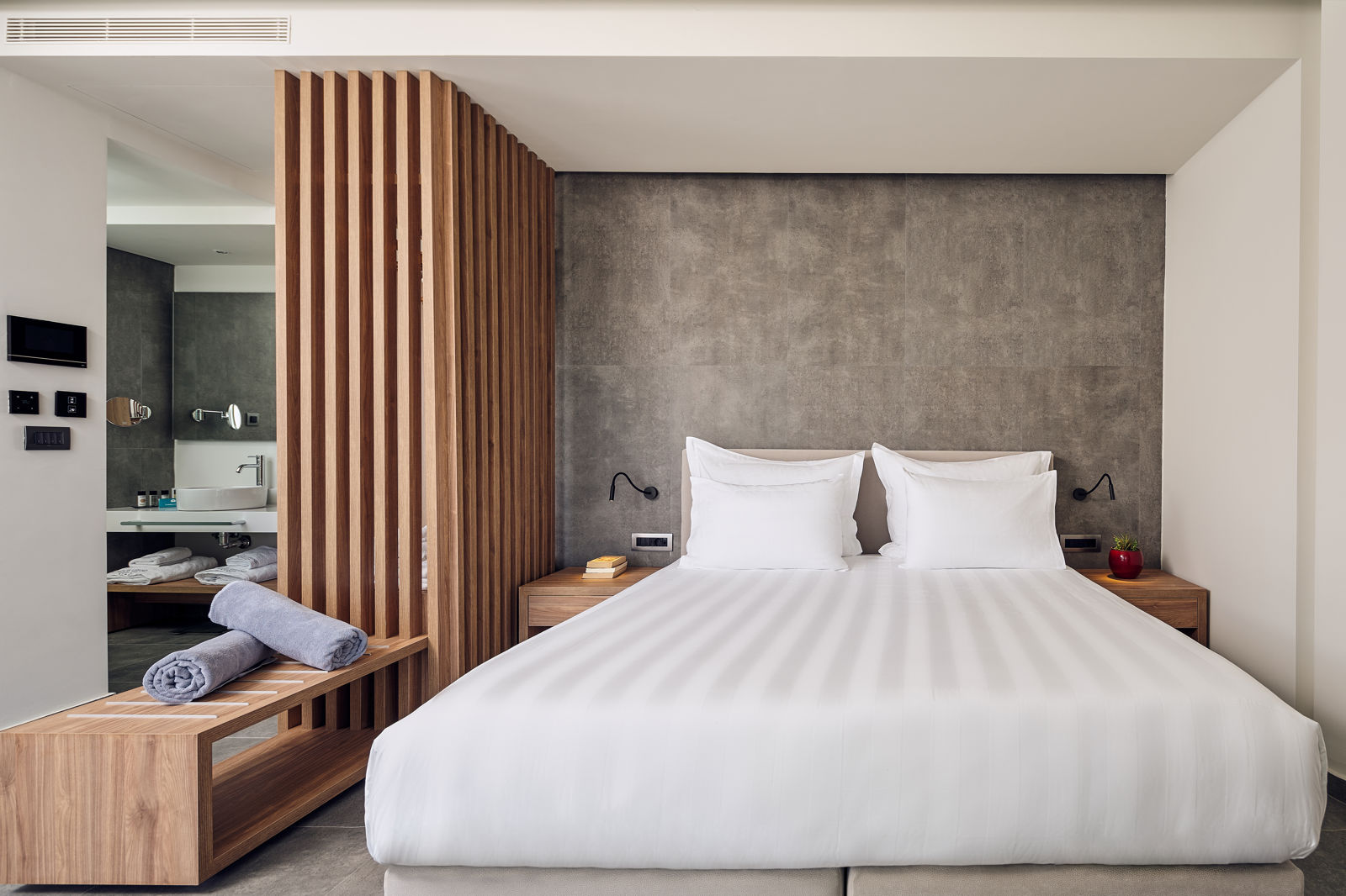 Lindos Grand Resort & Spa slide 2