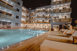 Cook's Club Chersonissos