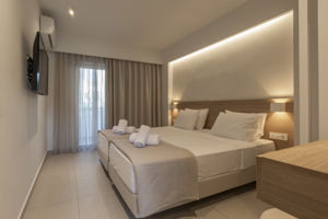 Mythos Suite Hotel