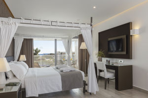 Woonvoorbeeld junior suite met tuinzicht