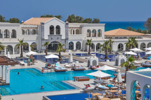 Anemos Luxury Grand Resort Hotell