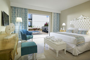 Anemos Luxury Grand Resort Hotell