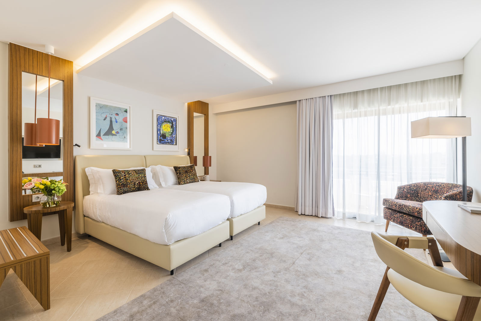 Regency Salgados slide 3