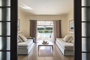 Woonvoorbeeld Junior Suite Sharing Pool