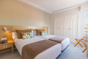 Koala Garden by LIVVO