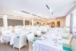 Los Calderones by LIVVO