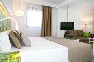 Anamar Suites by LIVVO