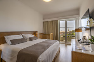 Kydon The Heart City Hotel