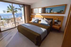 R2 Bahia Playa Design Hotel