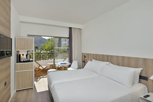 Innside by Melia Alcudia 