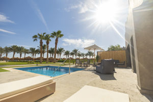 Woonvoorbeeld executive suite met jacuzzi of zwembad