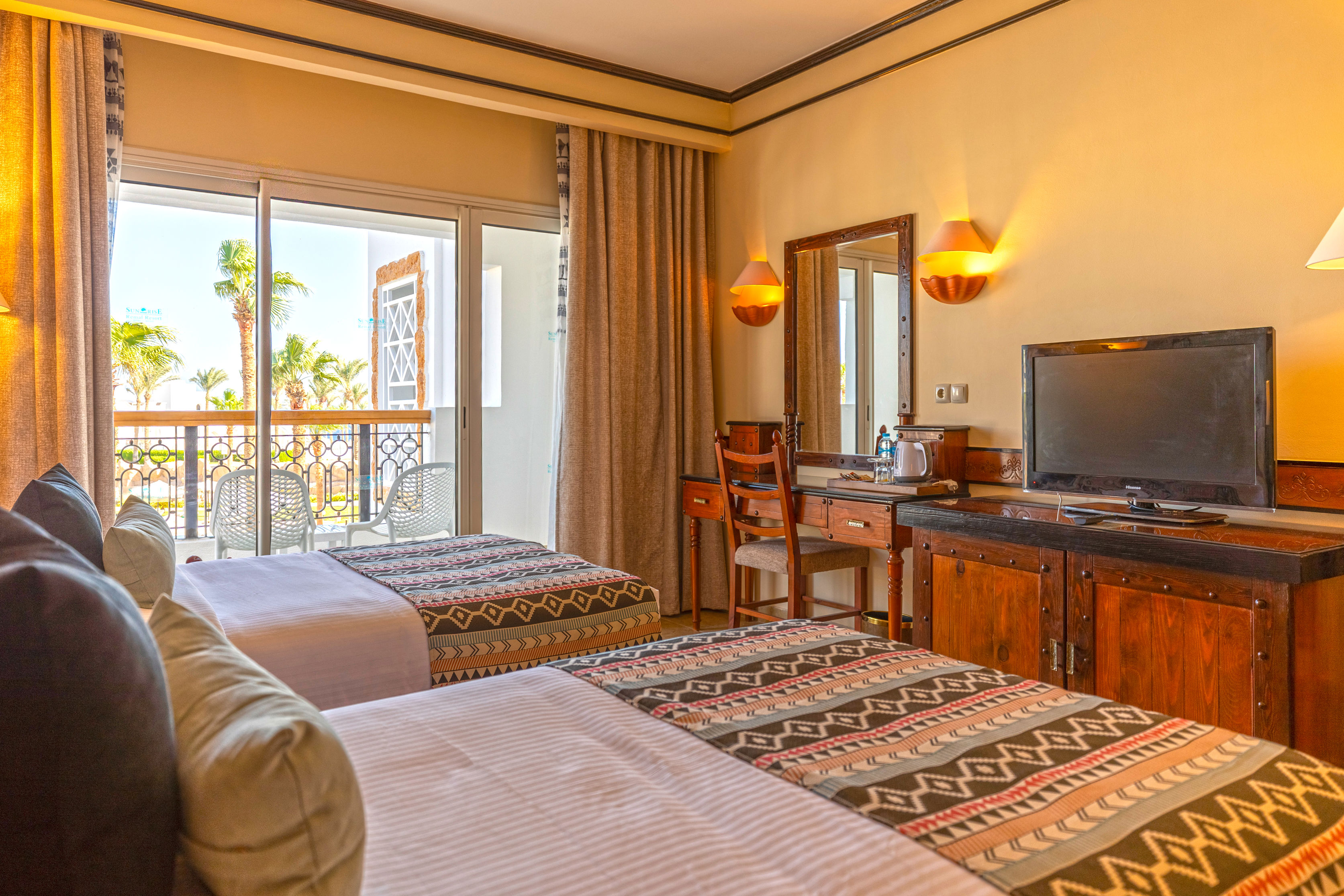 Sunrise Remal Resort