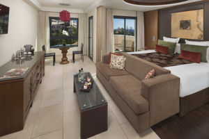 Red level at Gran Melia Palacio de Isora