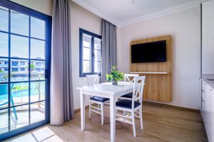 Cordial Marina Blanca