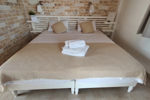 The Coast Seaside Rooms