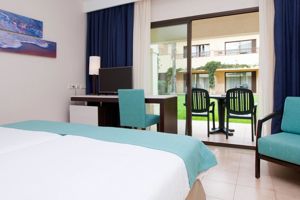 Fly & Go Impressive Playa Granada