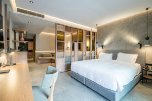 Woonvoorbeeld garden oasis suite met prive zwembad