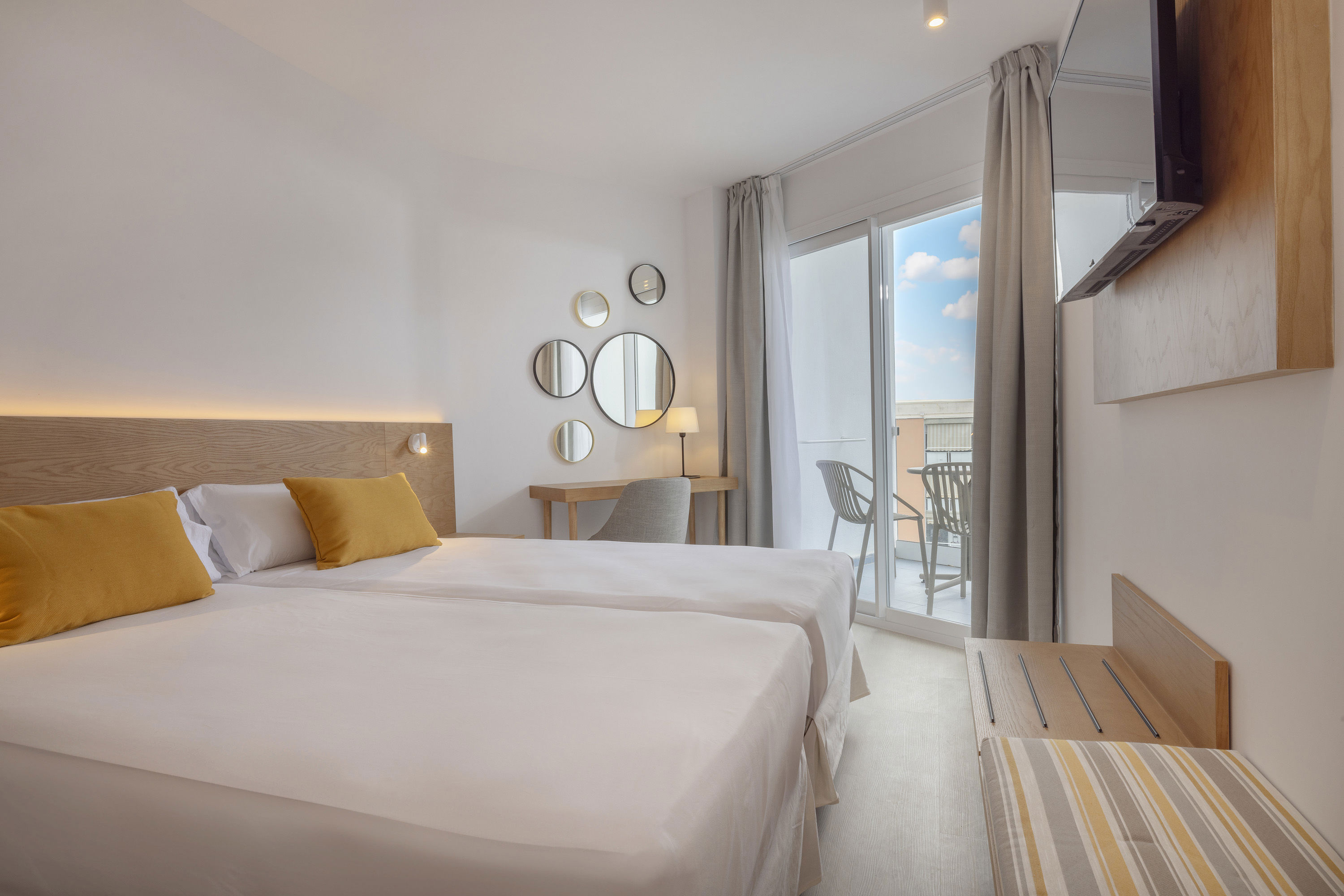 HM Isabela (ex Whala Isabela)