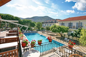 Theofilos Classic Superior