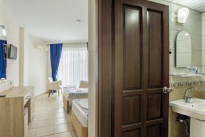 Kleopatra Arsi Hotel