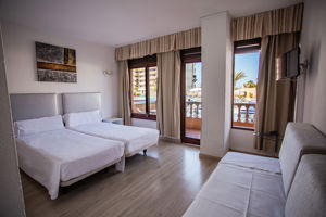 Woonvoorbeeld classsic studio zwembadzicht