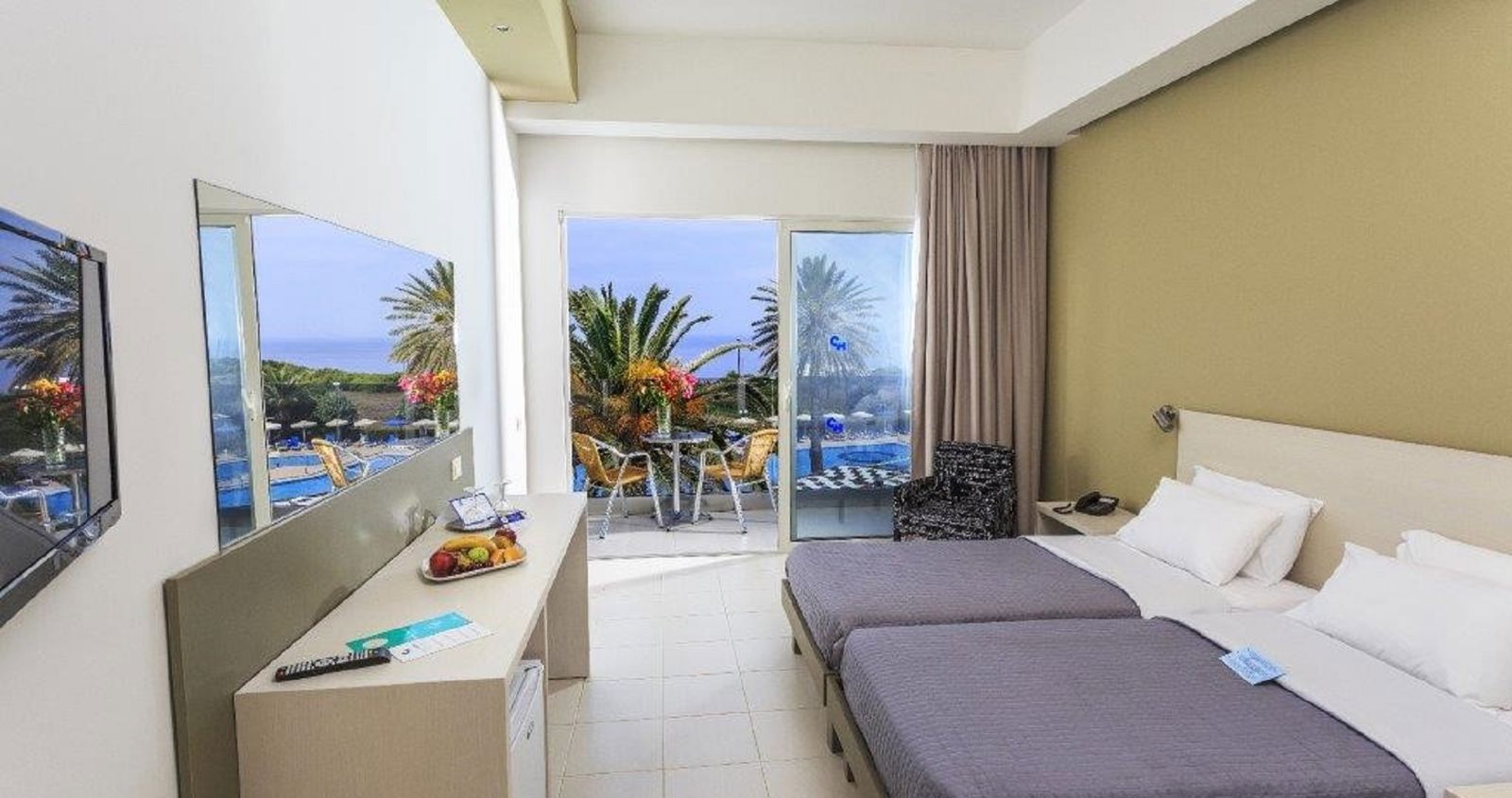 Cathrin Hotel slide 4