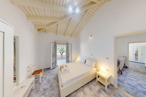 Woonvoorbeeld 3-kamervilla Kassiani met privezwembad