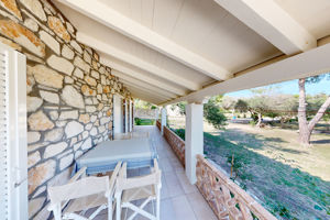 Woonvoorbeeld 3-kamervilla Kassiani met privezwembad