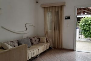 Woonvoorbeeld Kamertype gerenoveerd 2-kamerappartement