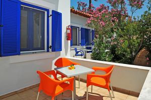 Woonvoorbeeld Kamertype gerenoveerd 2-kamerappartement