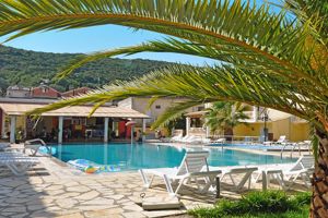 Lava Appartementen & Villa's