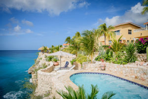 Lagun Blou Dive and Beach Resort 