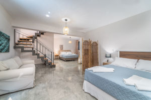 Woonvoorbeeld 4-kamervilla Type 1 met privezwembad