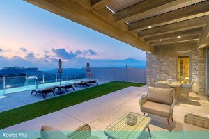 Kouros en Kori Villas