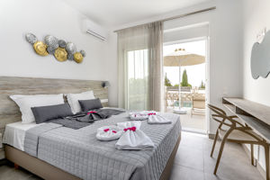 Woonvoorbeeld 3-kamervilla Type 2 met privezwembad