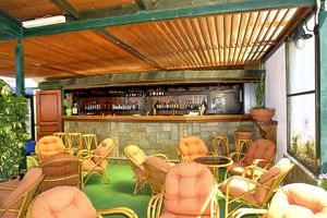 Vicky Hotel & Appartementen