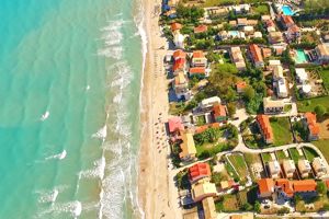 Feeloxenia Apartments