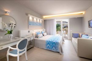 Bluserena Is Serenas Badesi