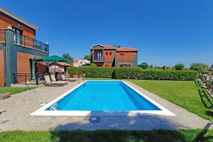 Kalloni Beach Villas