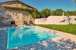 Woonvoorbeeld Stone Villa