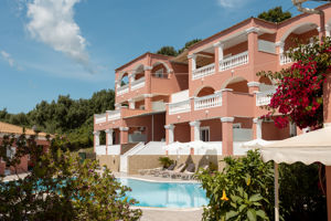 Fly & Go Paradiso Appartementen