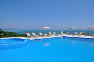 Fly & Go Yiannis Appartementen