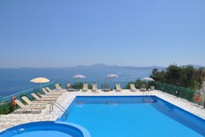 Fly & Go Yiannis Appartementen