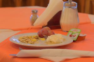 Fly & Go Louvre Hotel