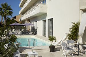 Fly & Go Mon Repos Palace