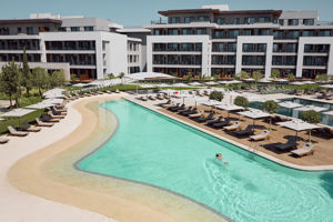 Anda Barut Collection