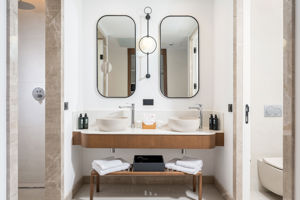 Anda Barut Collection