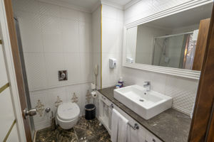 J'adore Deluxe Hotel & Spa 