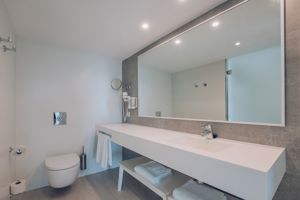 Woonvoorbeeld standaardkamer, standaardkamer tuinzicht & standaardkamer zij-zeezicht